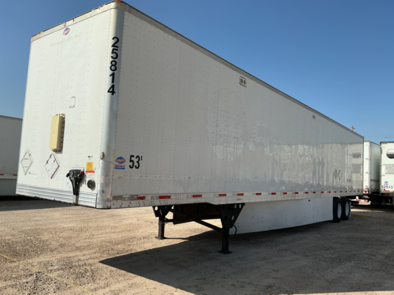 2015 Utility 4000-DX